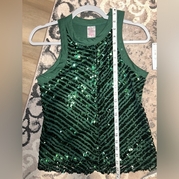 NWT No Boundaries Green Sequin Top - Picture 6 of 6